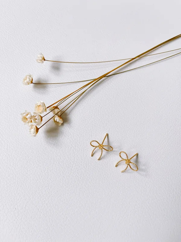 Bows Studs