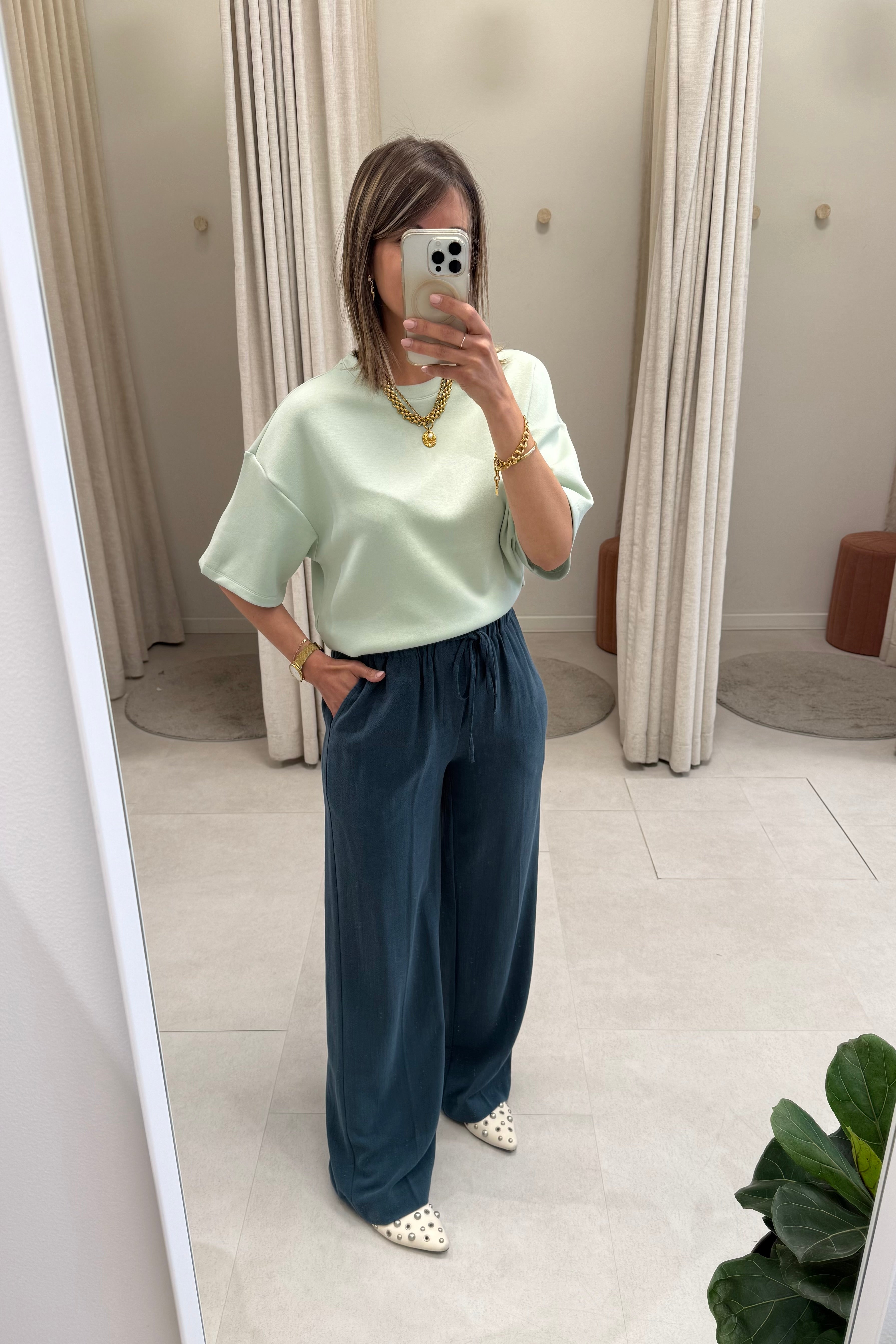 Nilda Ima Sweatshirt