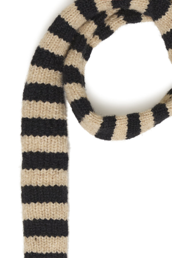 Rosemunde Scarf Black