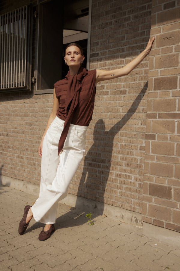 Spina Scarf Waistcoat Cappuccino