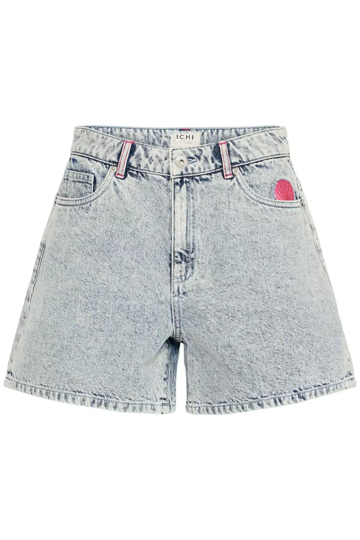 Laveny Short