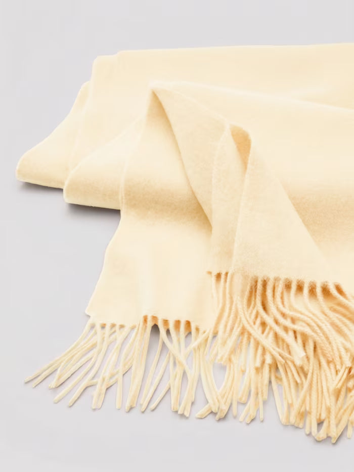 Esma Scarf Flan