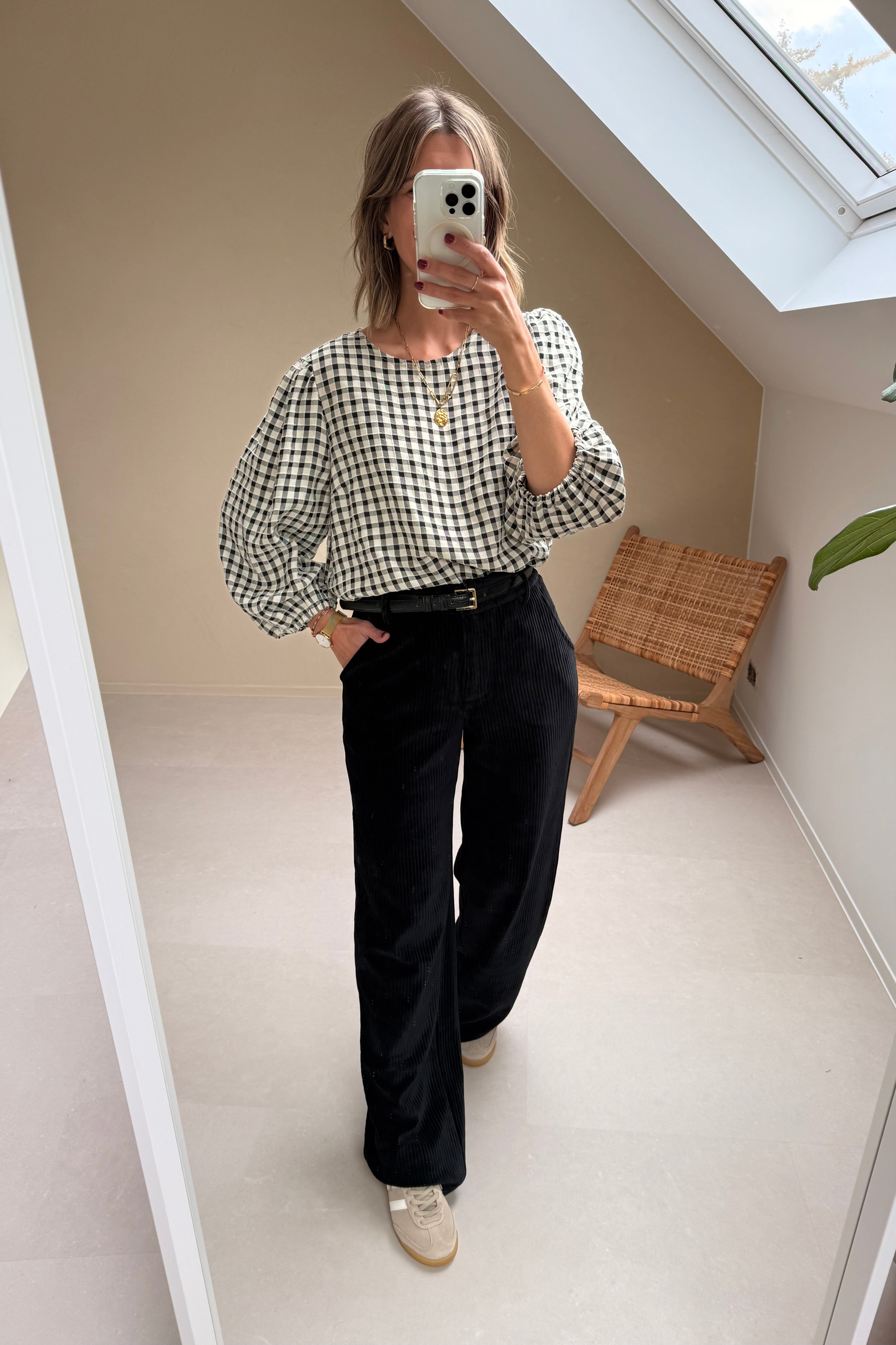 Kita Corduroy Pants Black Beauty