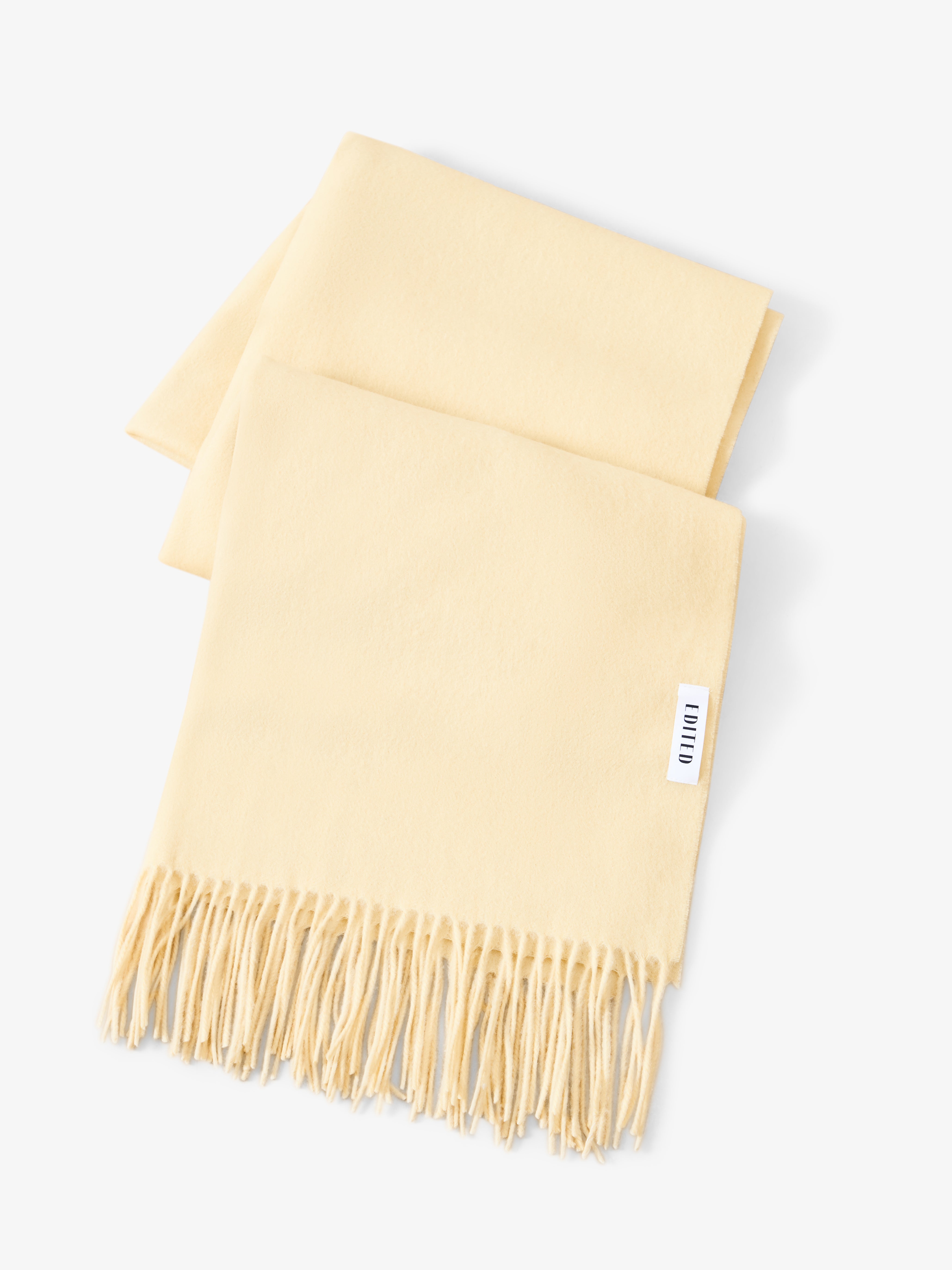 Esma Scarf Flan