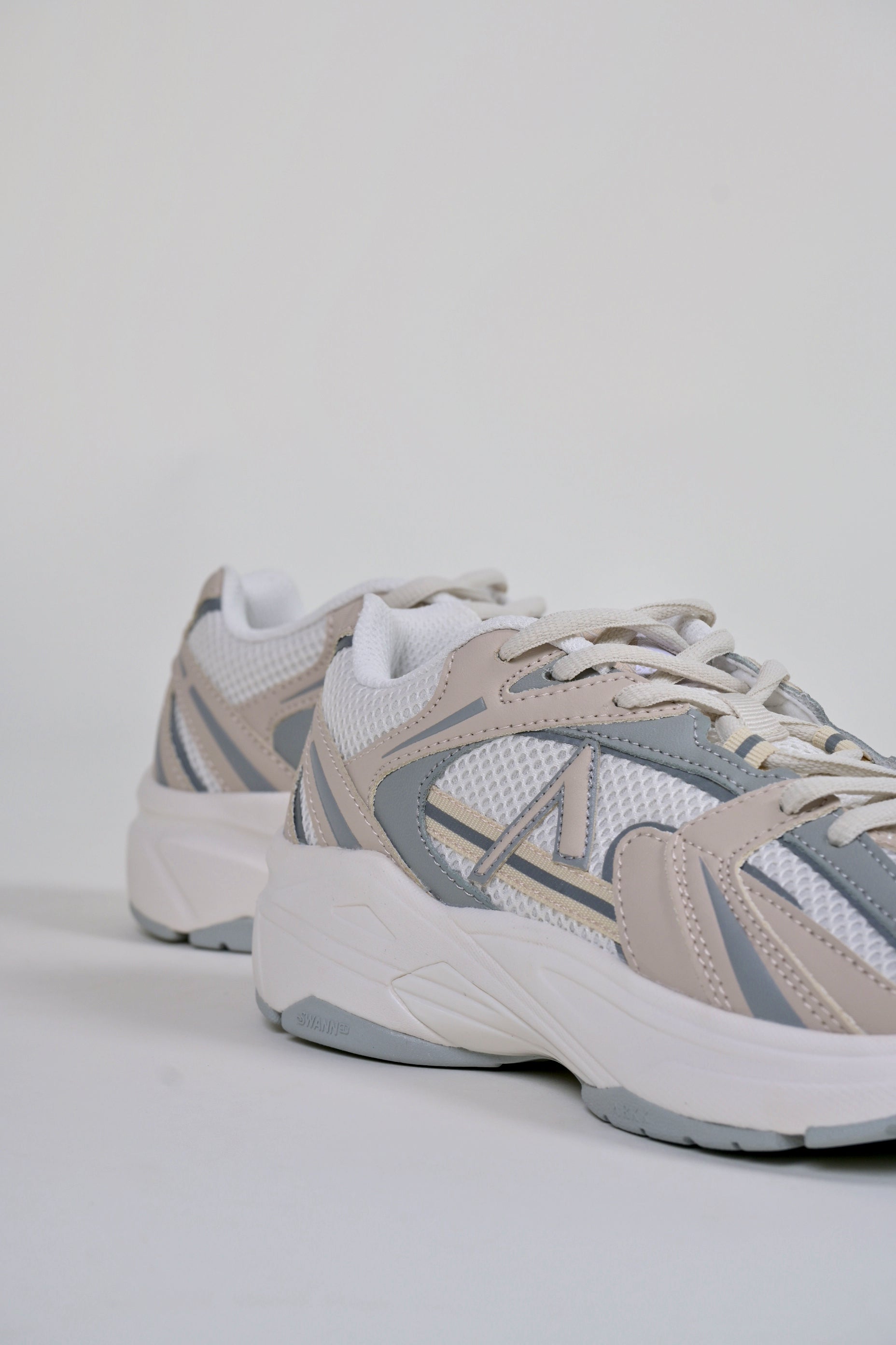 Oserra Mesh Sneaker Safari Grey