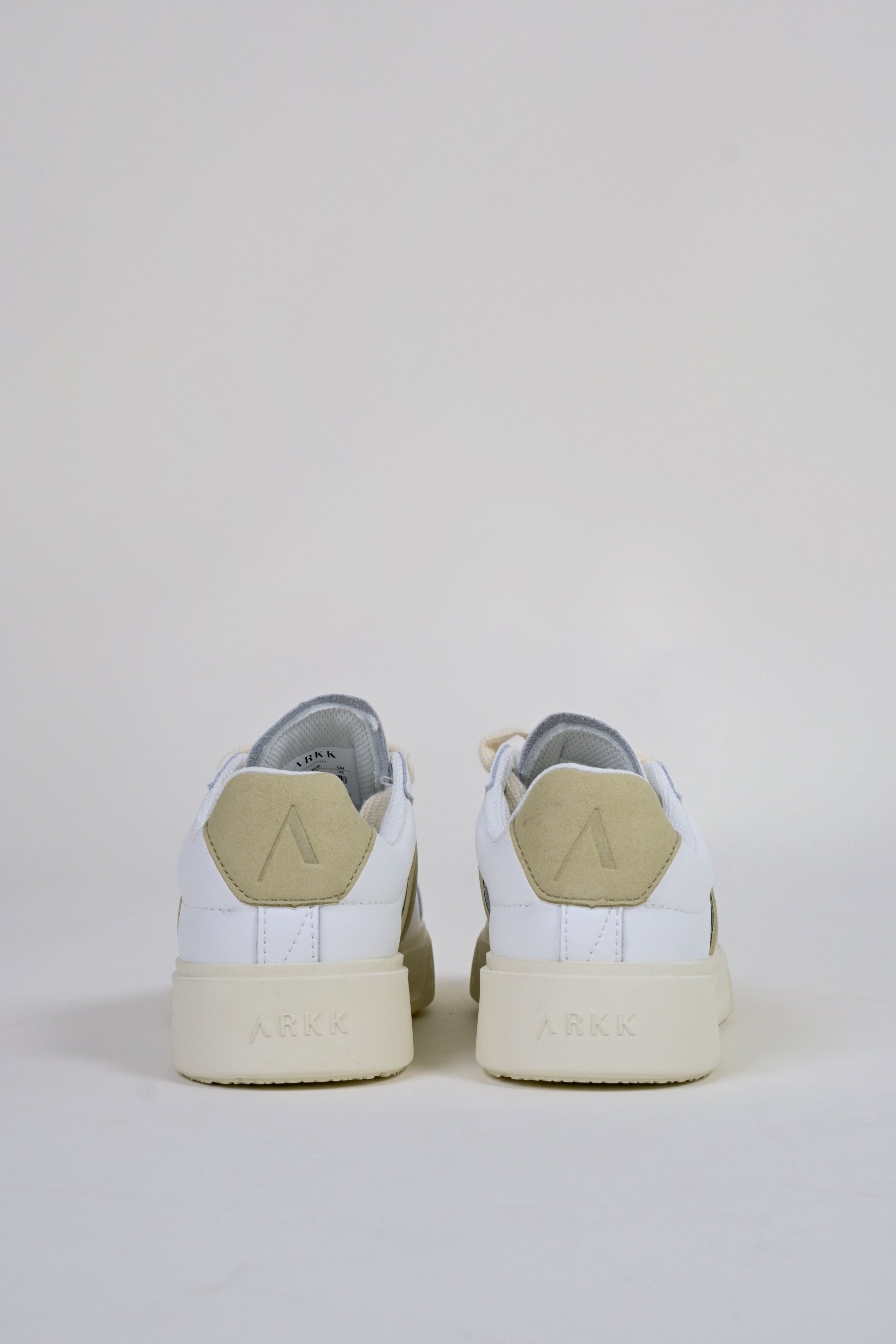 Essence Sneaker White/Pistachio