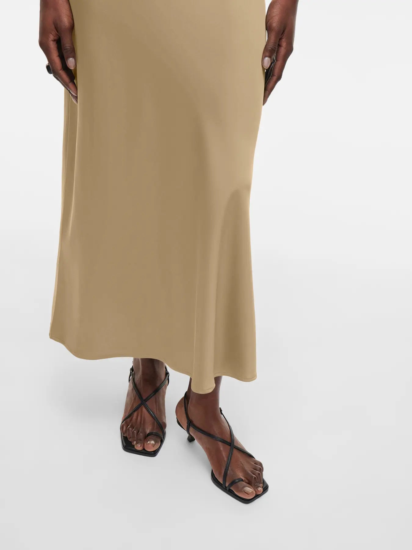 Shyras Dress Petrifiek Oak