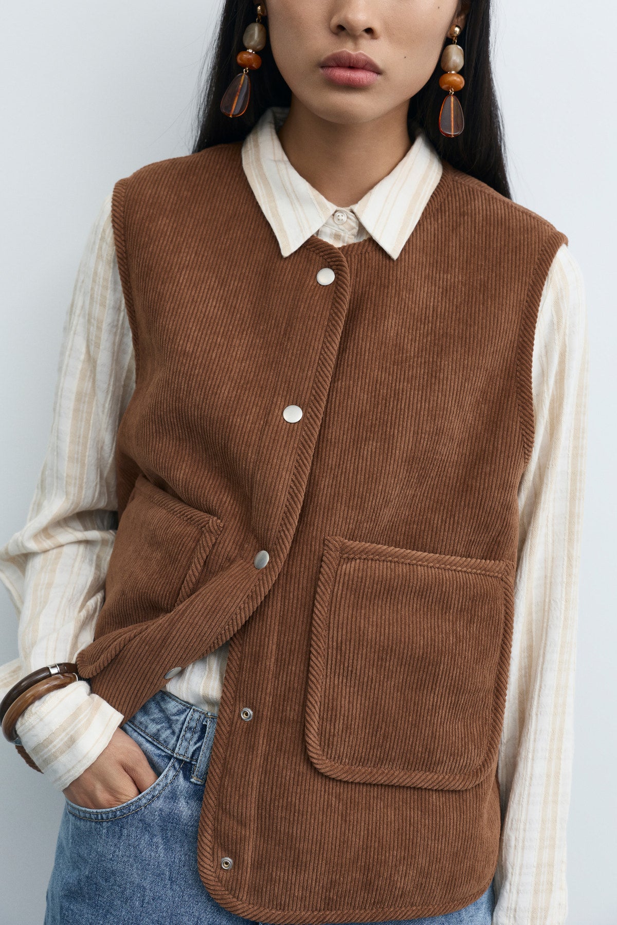 Majlina Vest