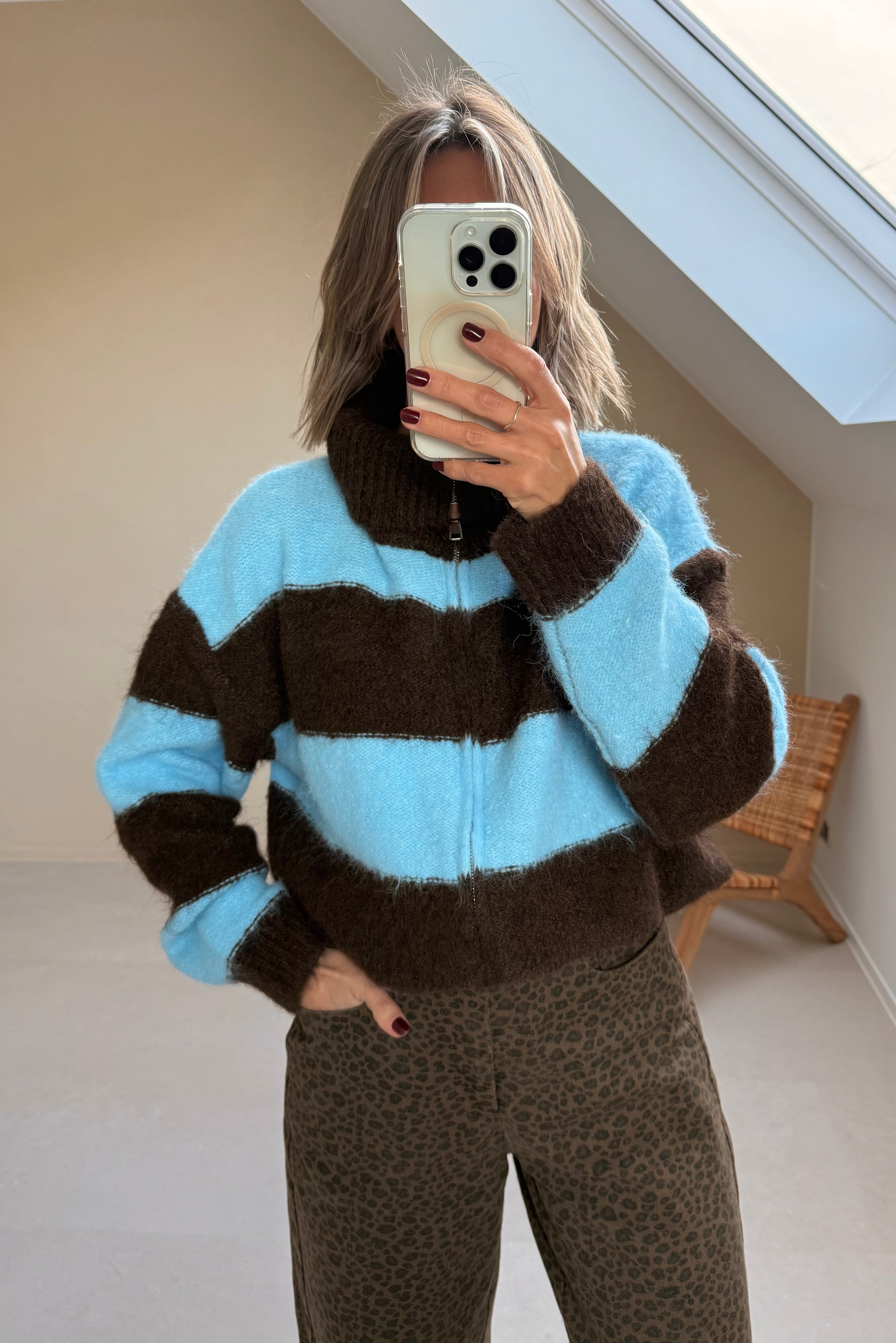 Elodie Knit Coffee/Bleu