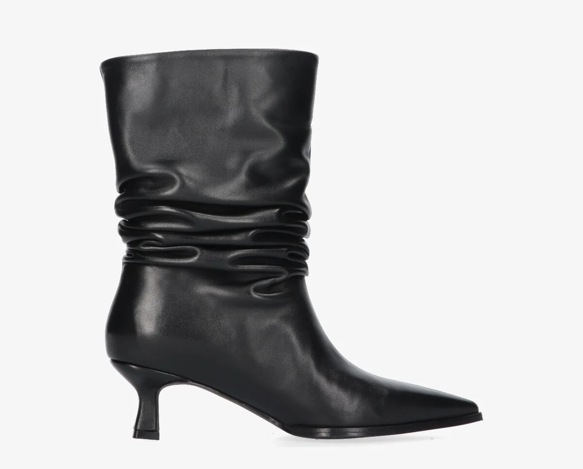 May Boots Black Leather