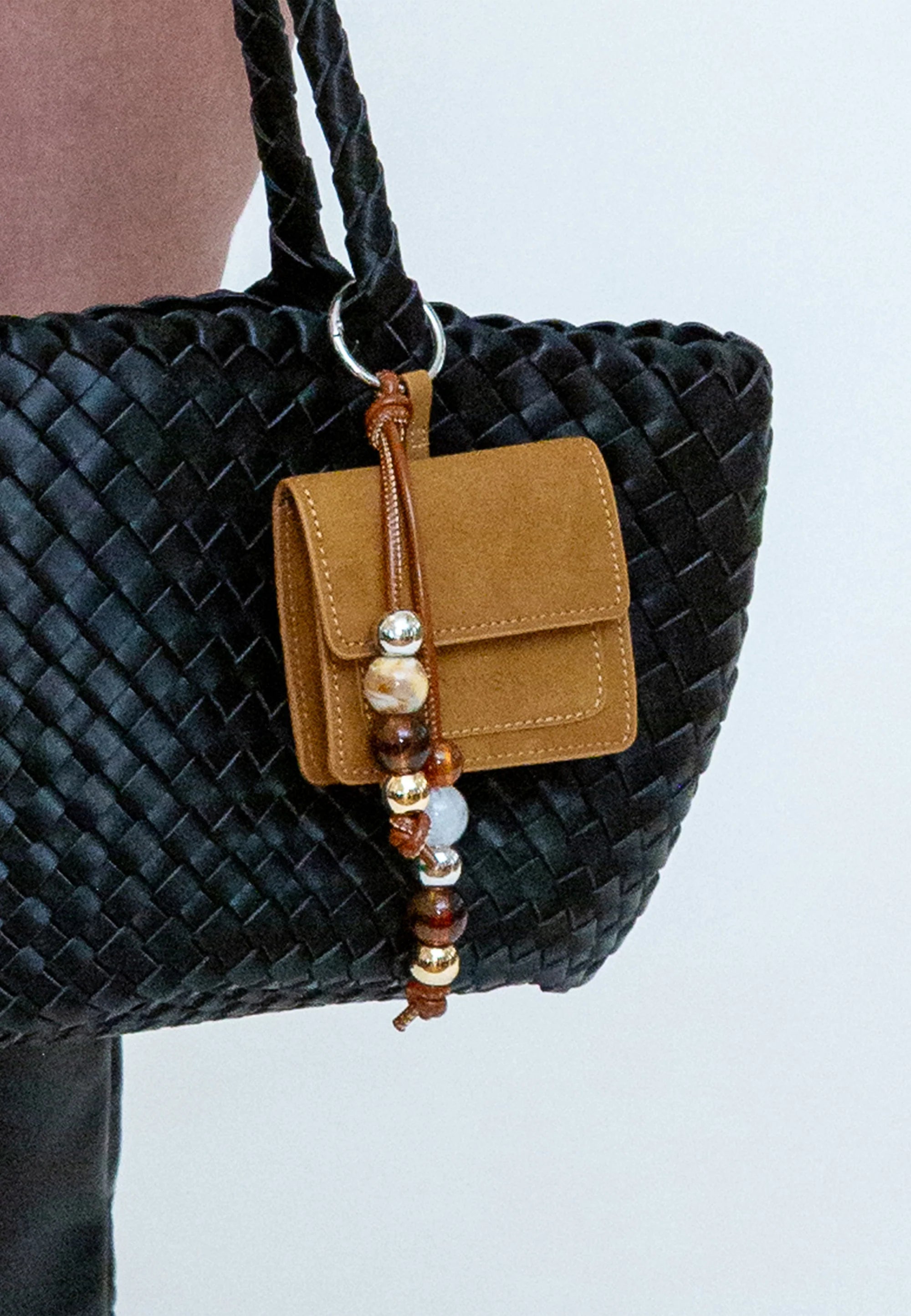 Pearl Charm Brown Amber