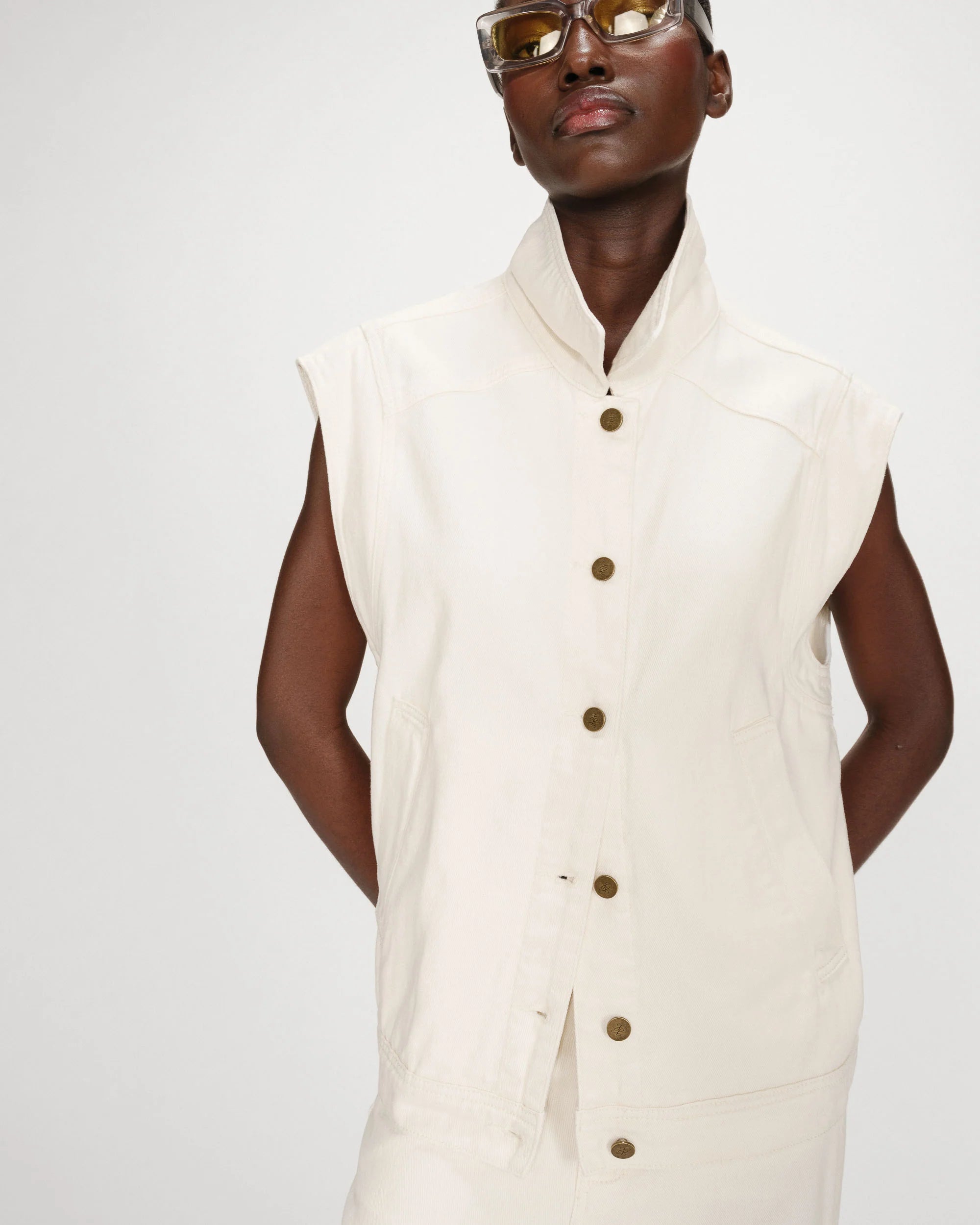 Vallonia Waistcoat Ecru