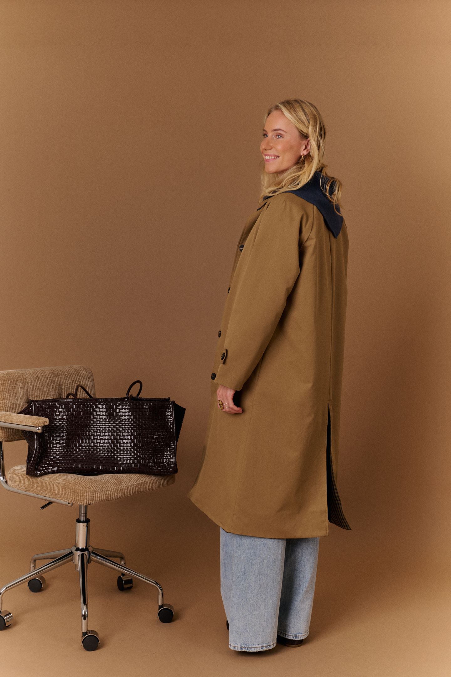Tenela Trenchcoat