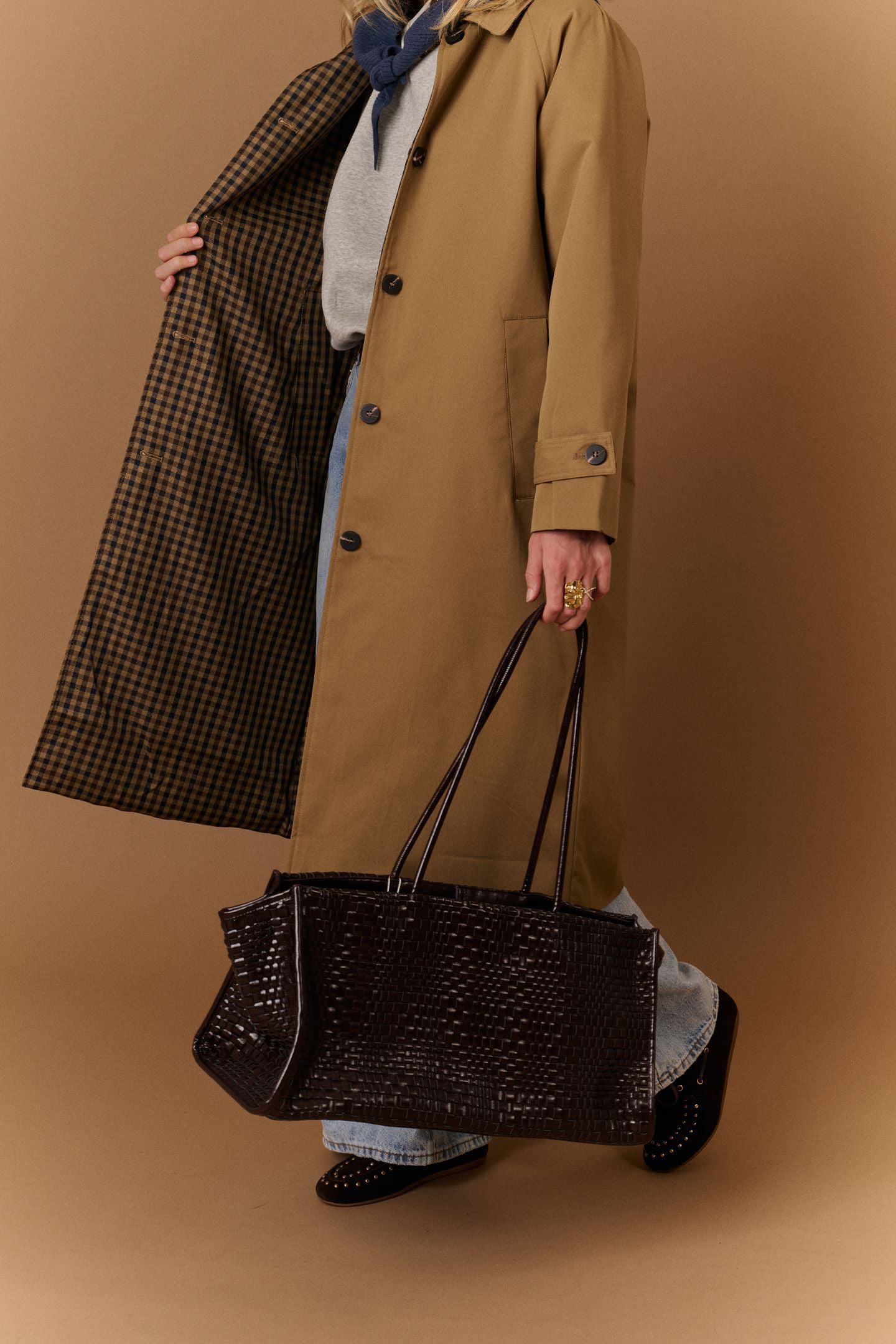 Tenela Trenchcoat
