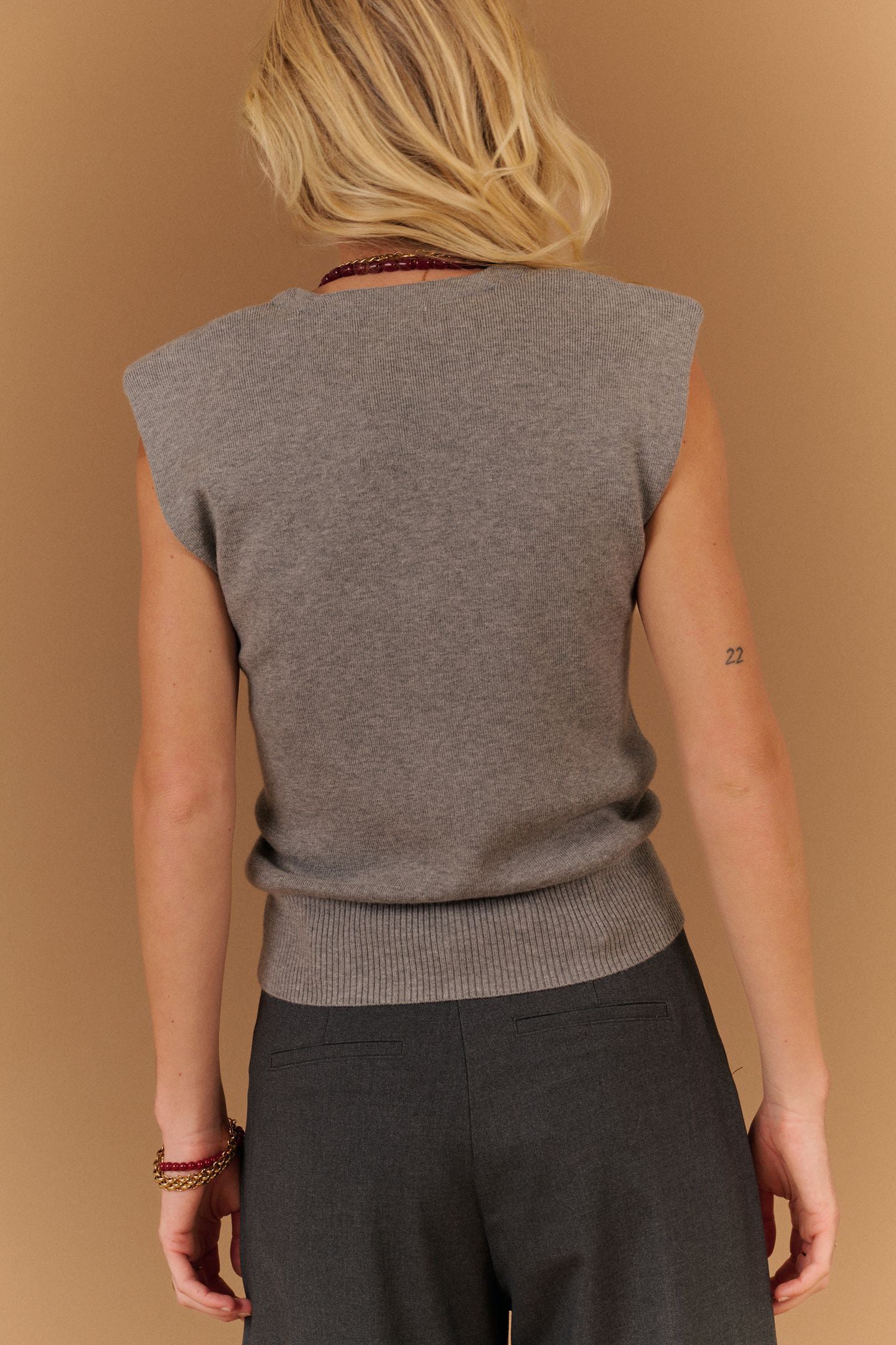 Gilem Vest