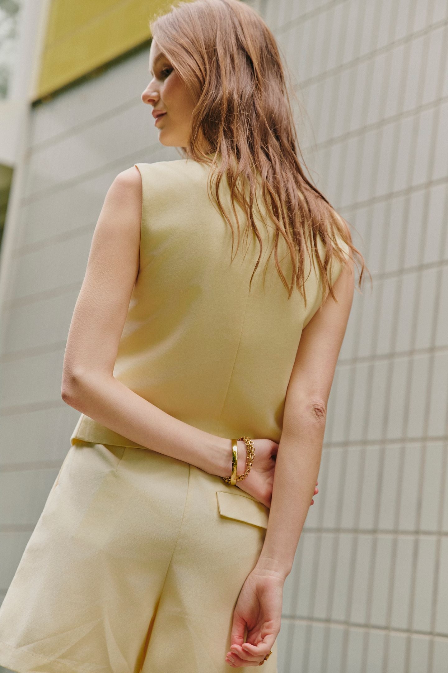 Alara Vest