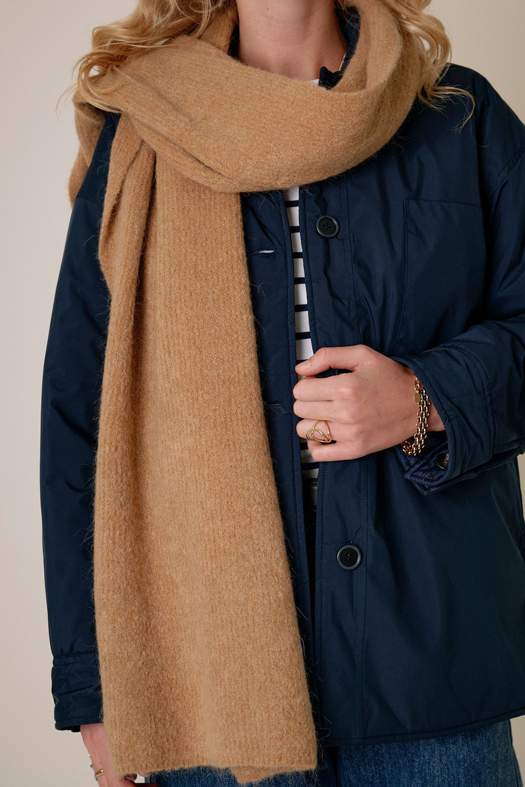 Hope Icon Scarf Cartouche