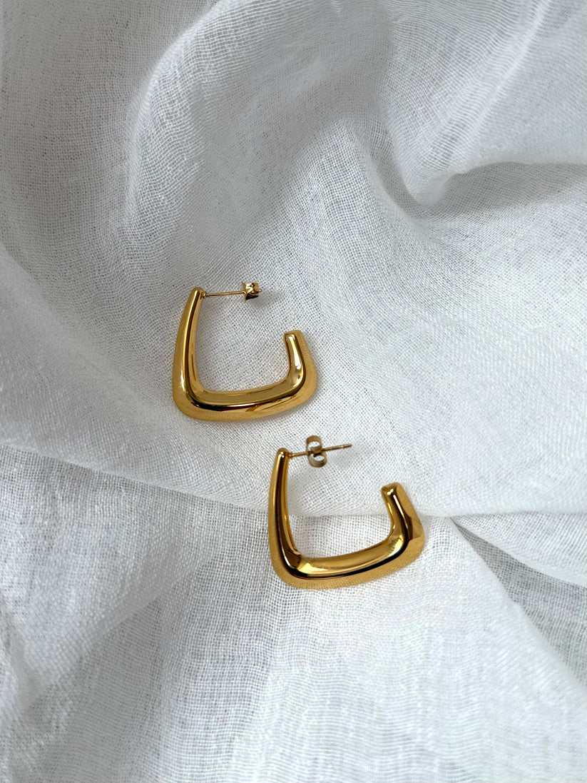 Pam Earrings Gold