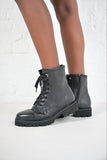 Bee Bold Boots Black